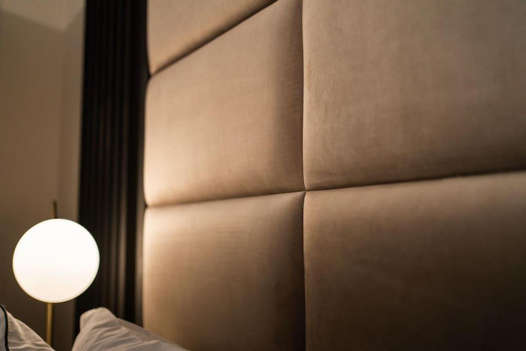 The Wilton - Your Private 5* Escape! Glasgow