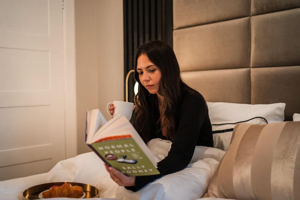 Apartment The Wilton - Your Private 5* Escape!