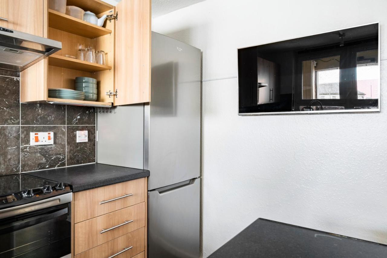 Apartment Lovely 1-bedroom With Balcony In West End Glasgow