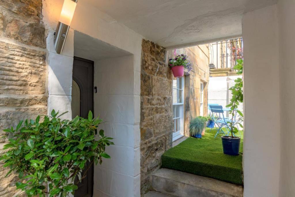 Lovely 2 Bedroom Garden Flat In Trendy West End Apartment Glasgow