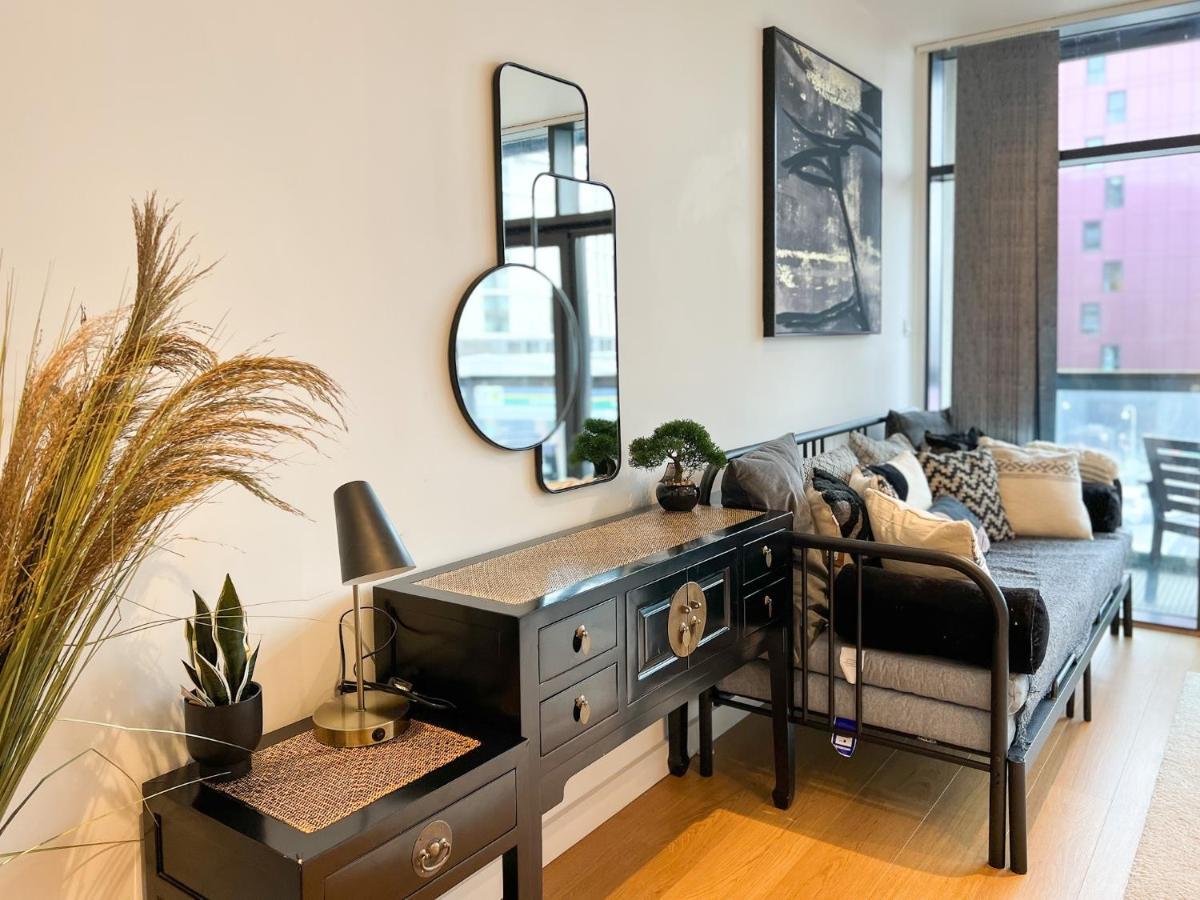 Apartment Lovely 2 Bed Duplex With Hydro Views Glasgow