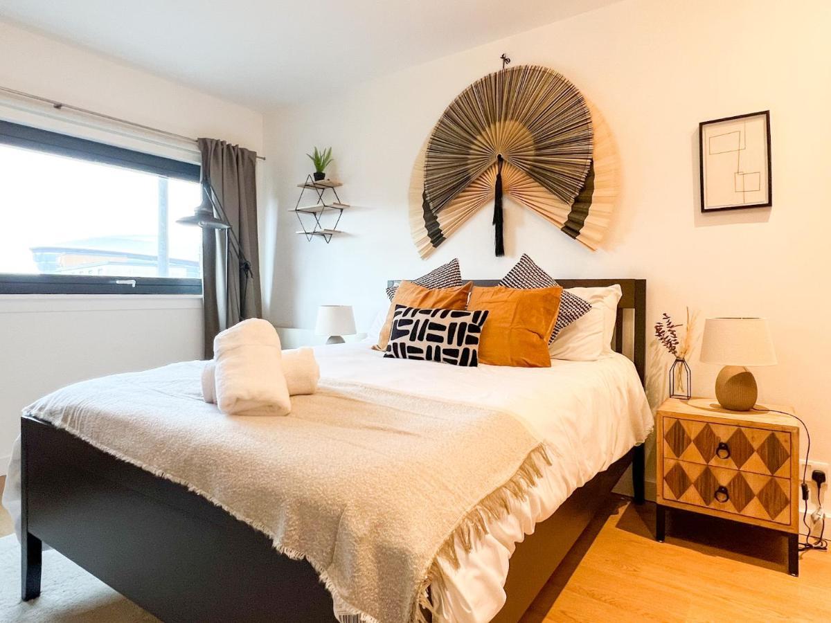 Apartment Lovely 2 Bed Duplex With Hydro Views Glasgow