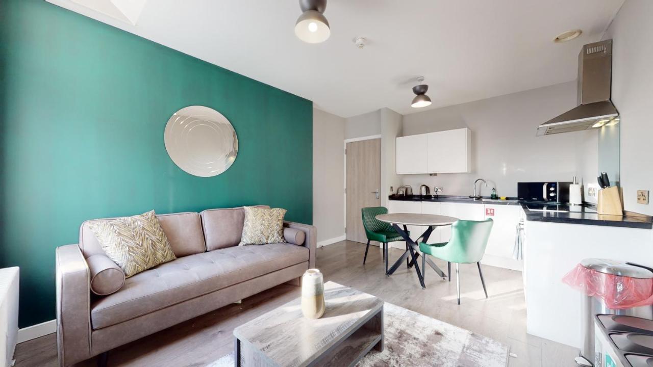 Apartment Glassford