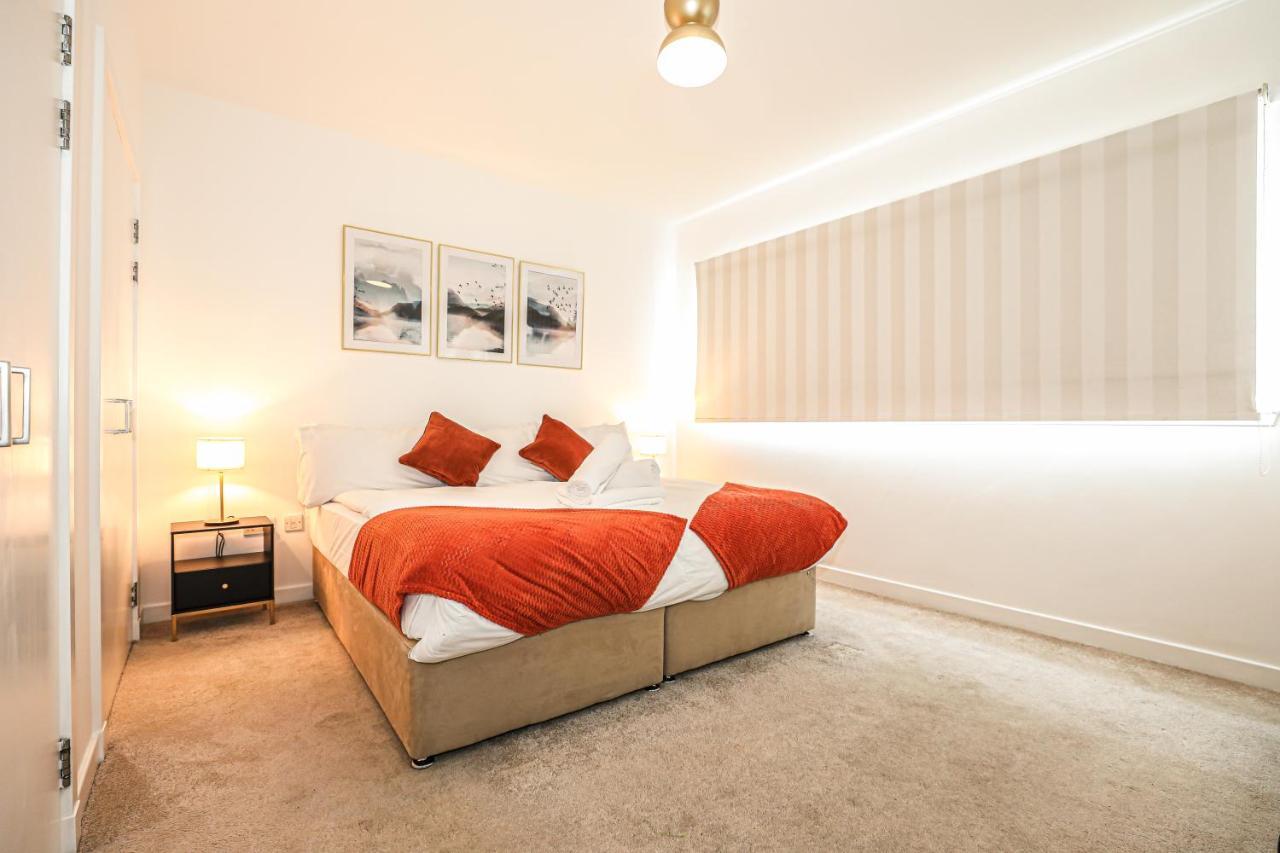 Riverside Modern 2 Bedroom Flat Glasgow