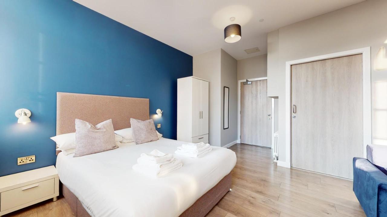 Apartment Glassford