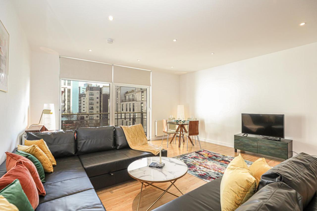 Apartment Riverside Modern 2 Bedroom Flat *