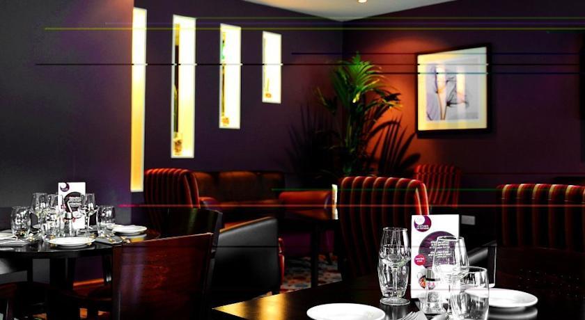 Hotel Premier Braehead 3*