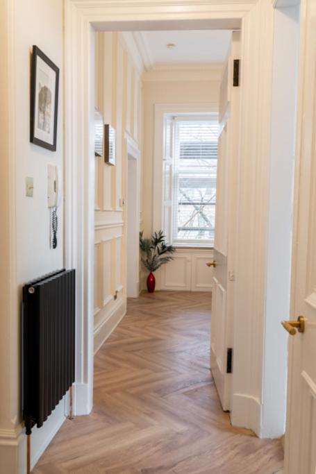 The Devonshire - Your 5 Star West End Stay! Apartment *