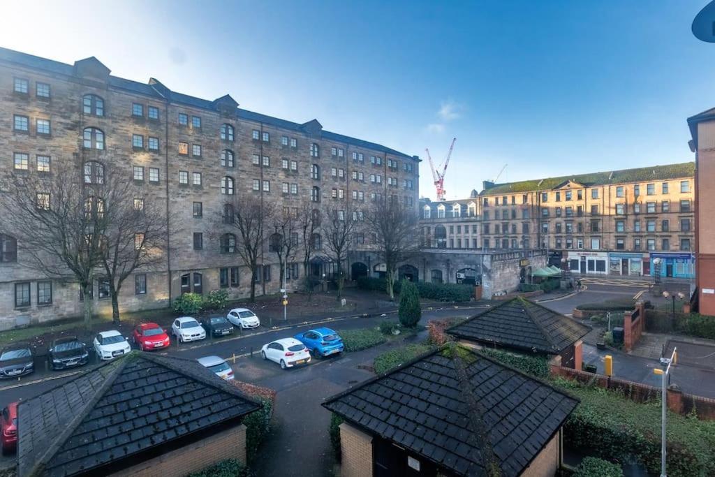 ** Modern Merchant 1 Bed With Free Parking ** Apartment *