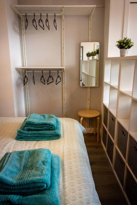 Modern Bright In South Apartment *