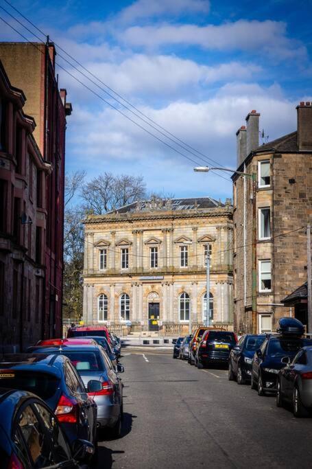 Modern Bright In South Glasgow