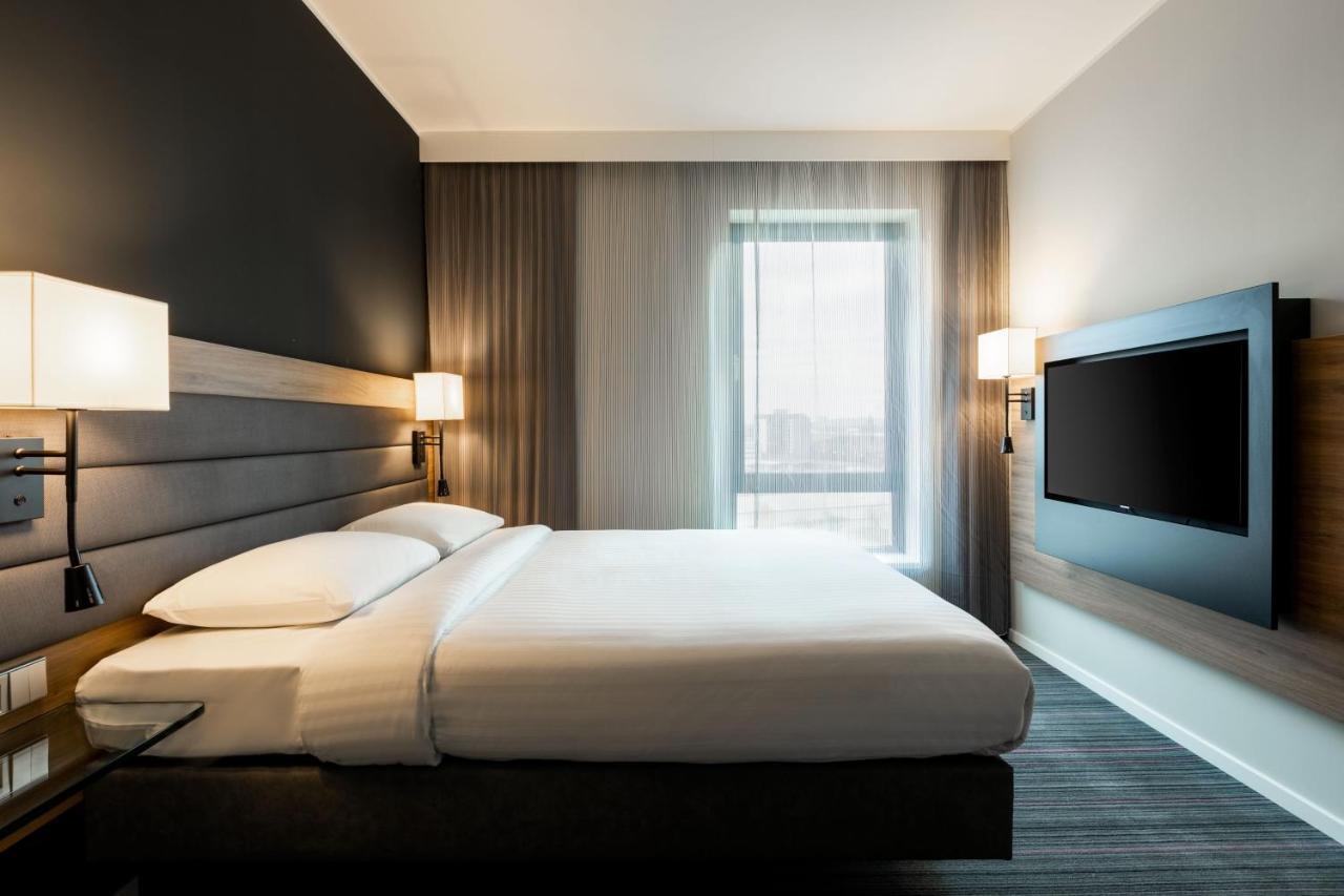 Hotel Moxy Sec 3*