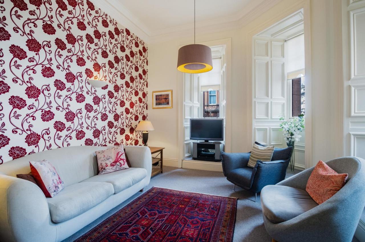 West George Street Apartment *