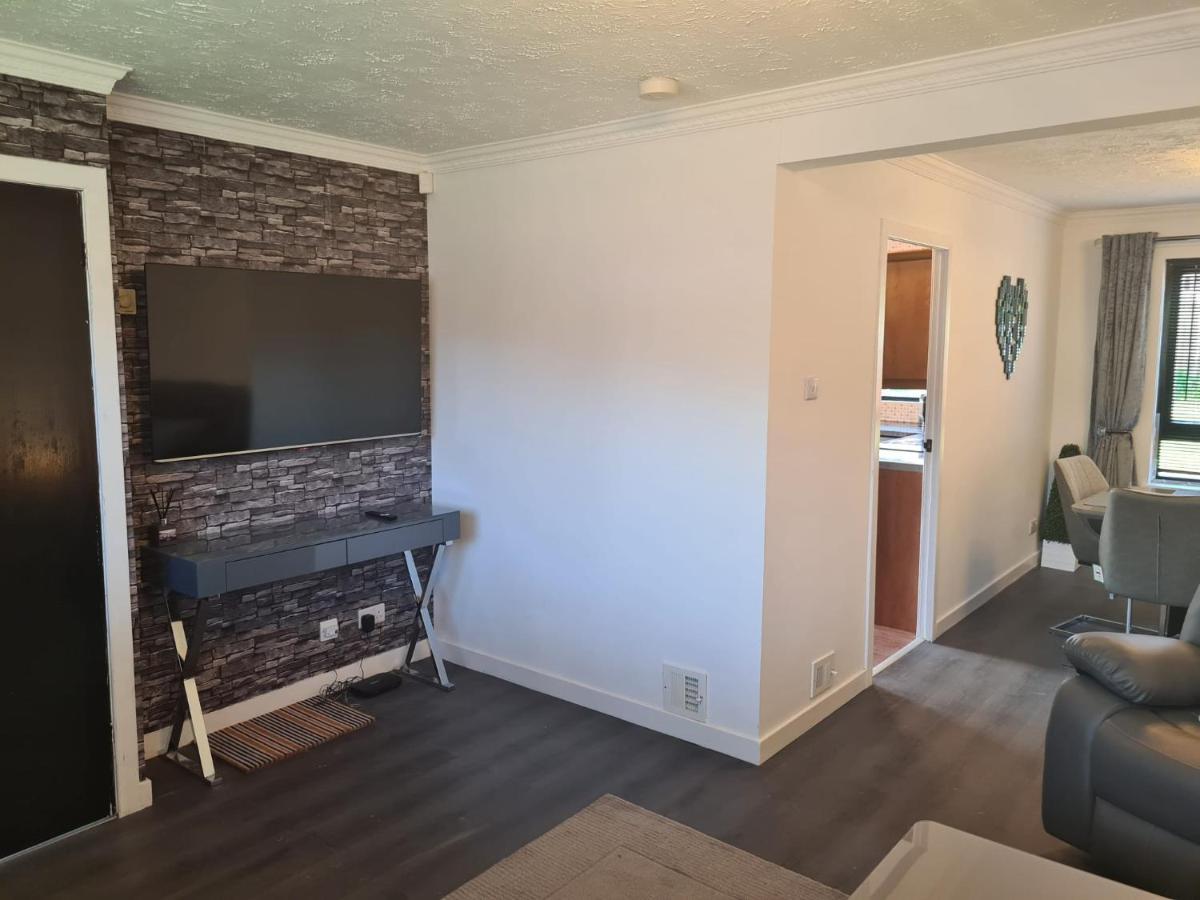 Travel Host 3 Bedroom House With Free Parking Villa Glasgow