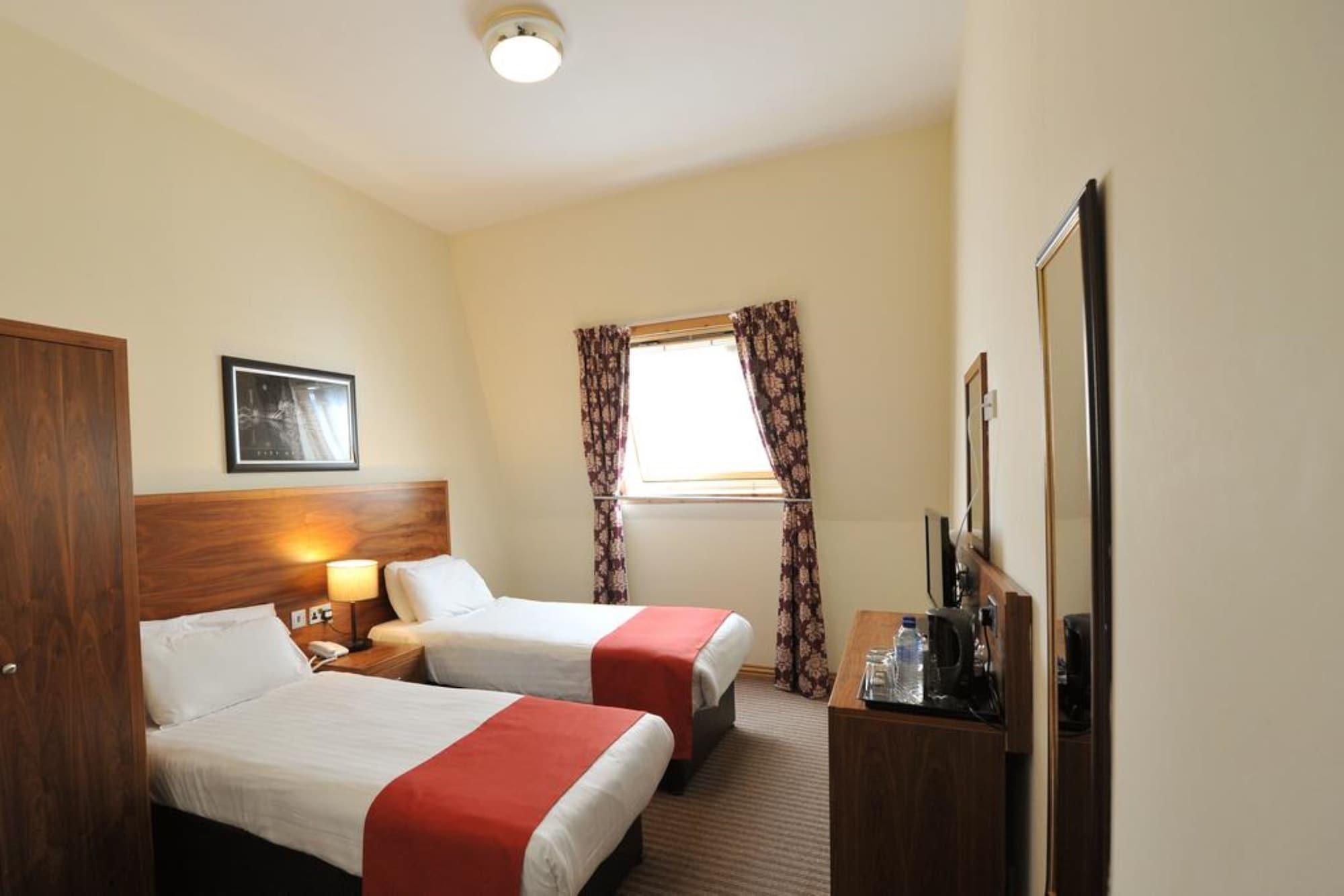 Hotel Alexander Thomson 3*