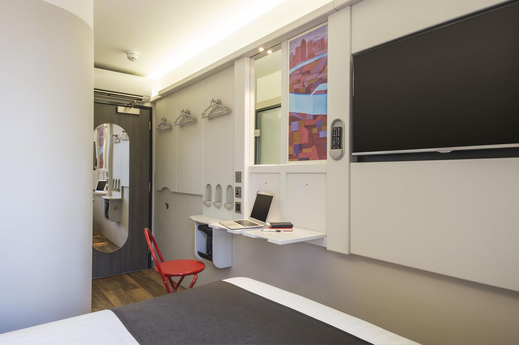 Hotel Point A 3*
