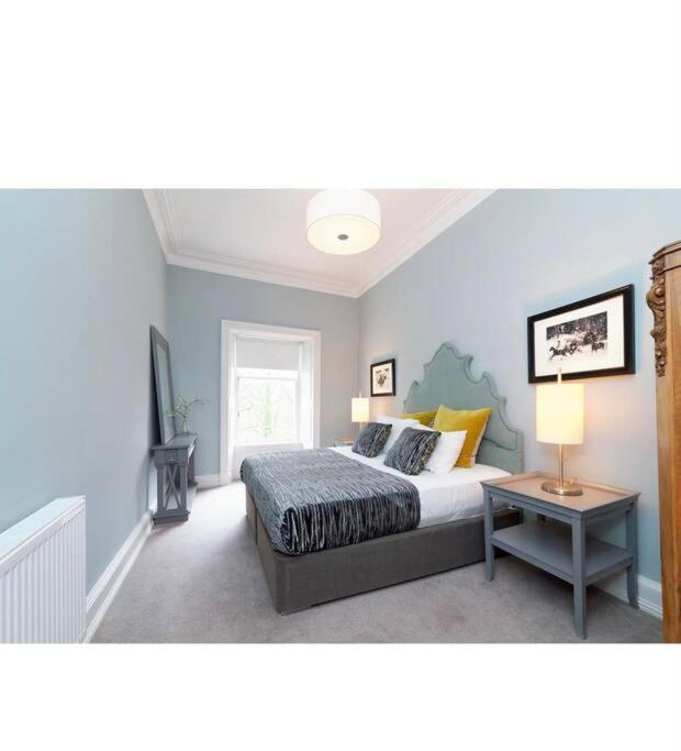 Flat Overlooking Botanic Gardens Apartment