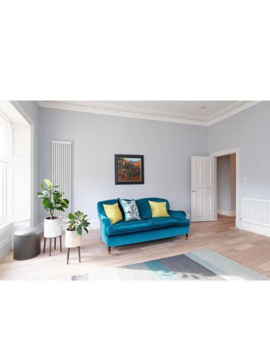 Apartment Flat Overlooking Botanic Gardens