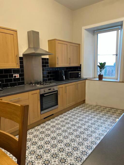 Luxury Victorian Spacious Flat Apartment Glasgow