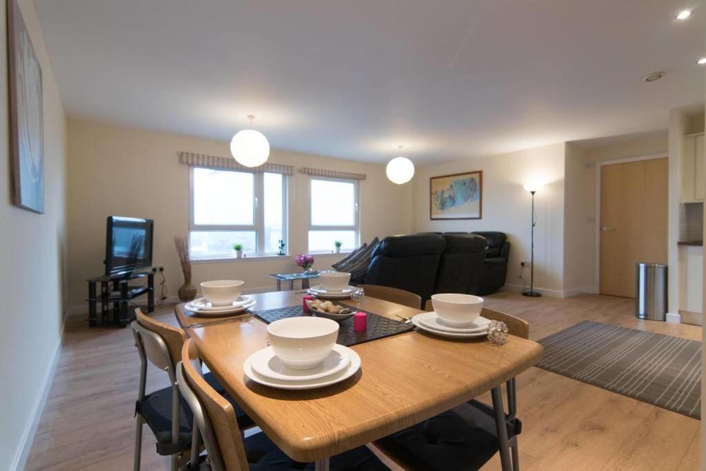 Apartment Executive 2 Bed 2 Bath - Free Parking