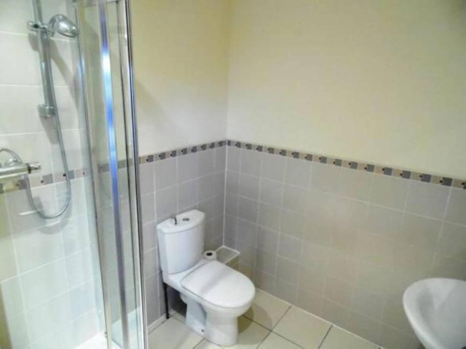 Apartment Executive 2 Bed 2 Bath - Free Parking