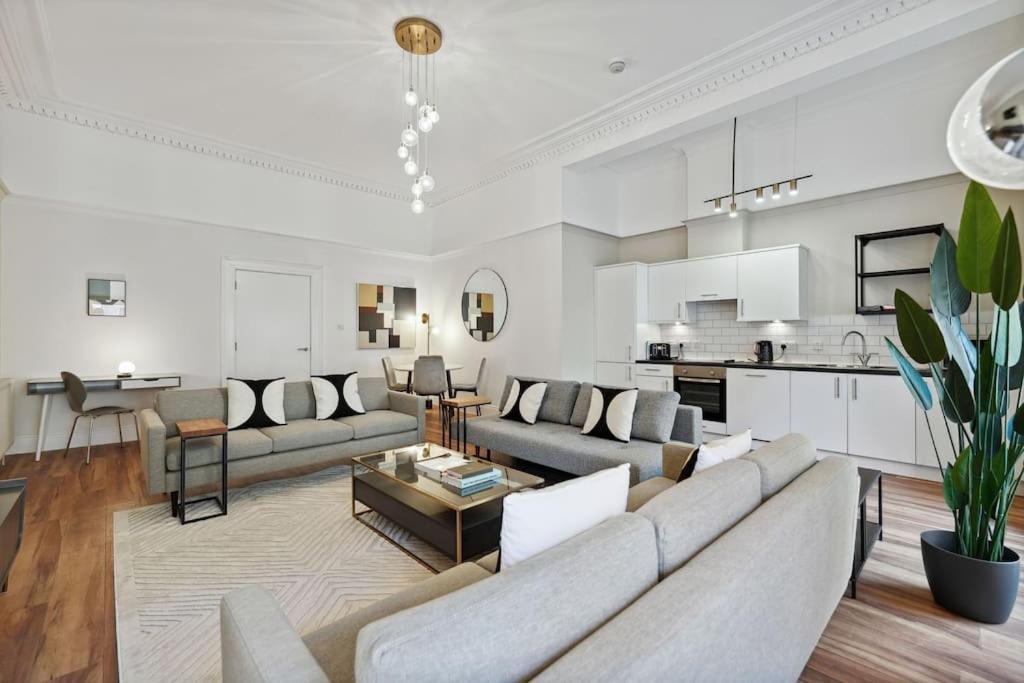 Grand 1 Bed Blythswood *