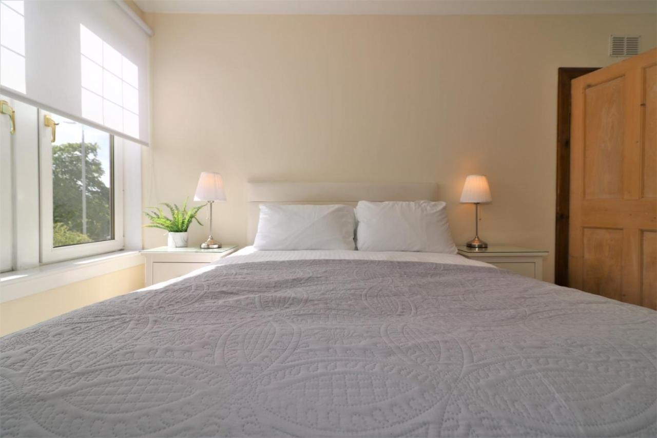 Apartment Signature - Lincoln View *