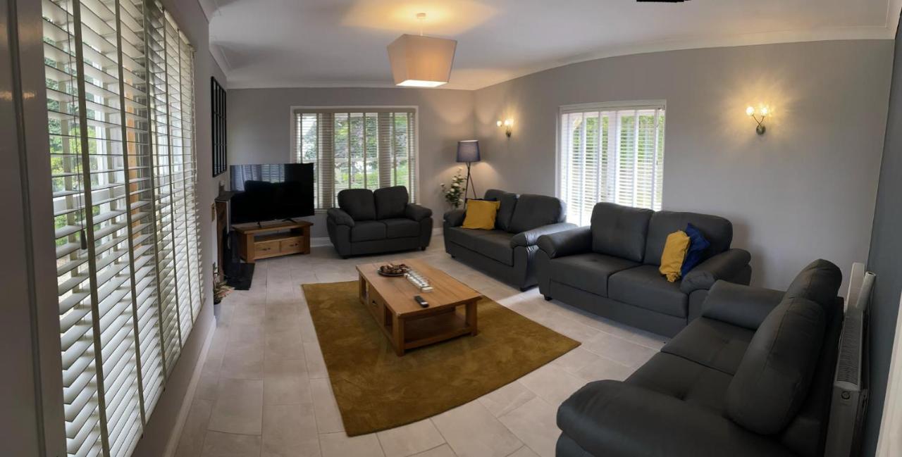 Holiday home Large Country Mansion In Newton Mearns *