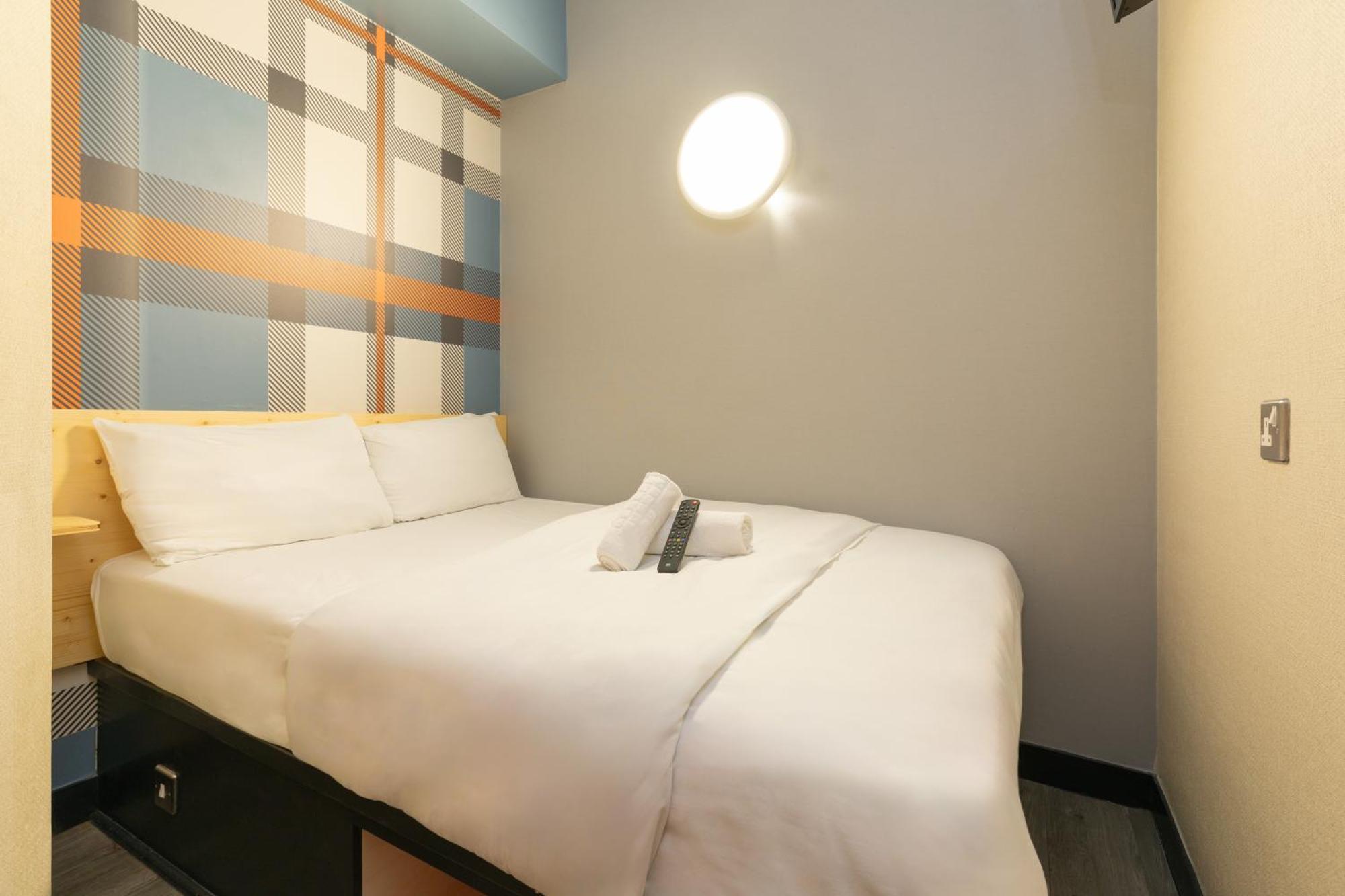 Hotel Easyhotel 2*