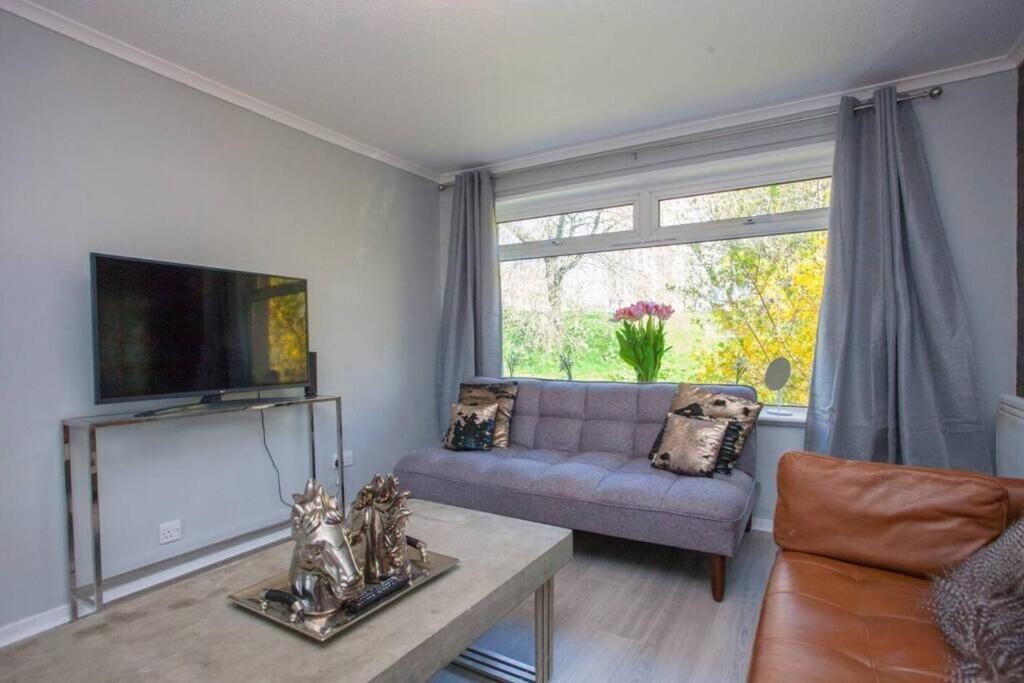 Cosy 1 Bed With Parking In City Centre Apartment *