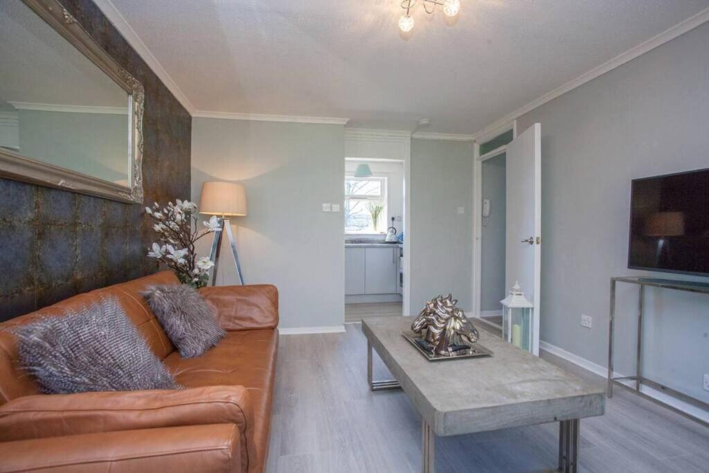Apartment Cosy 1 Bed With Parking In City Centre