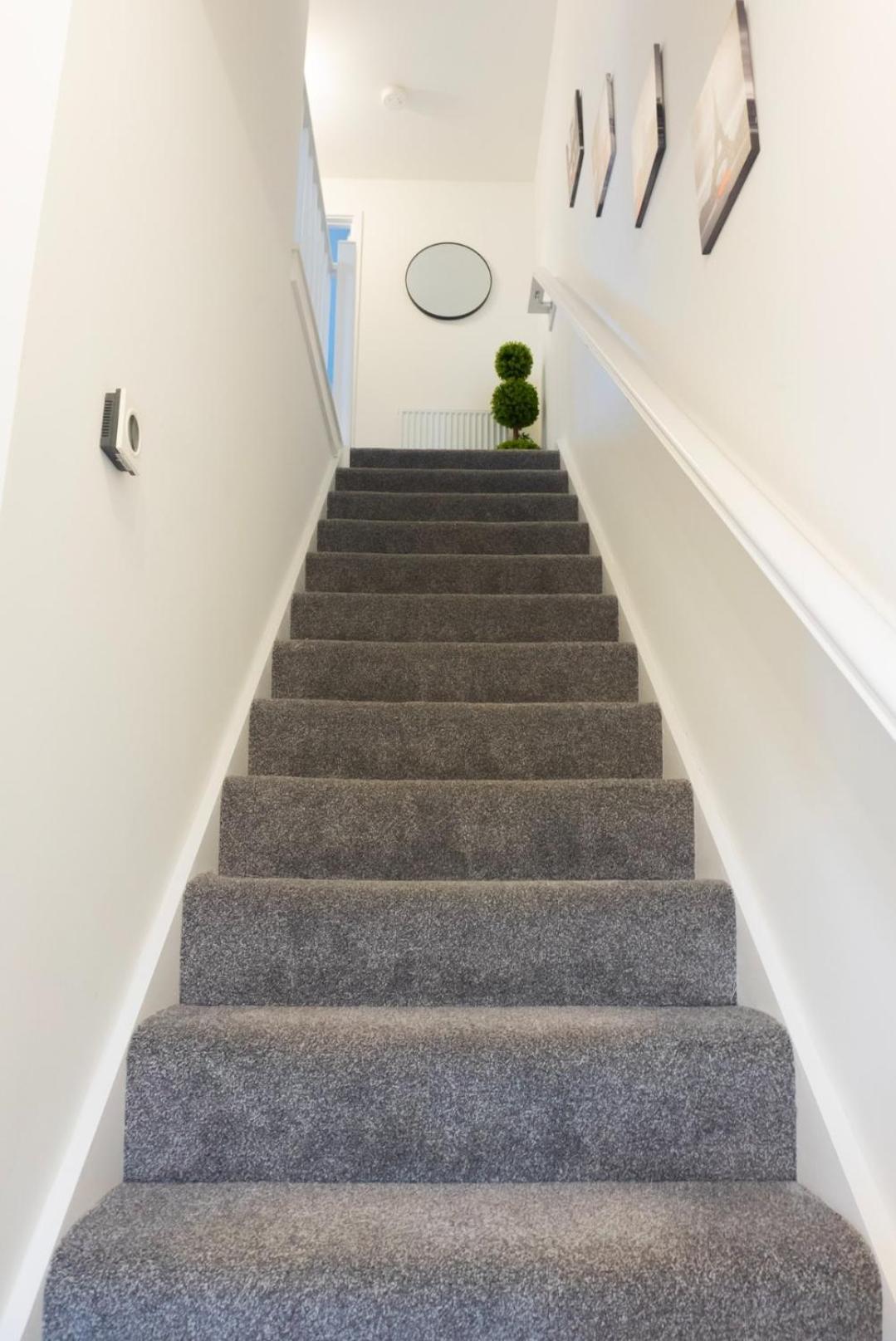 Holiday home Stylish House With Private Parking