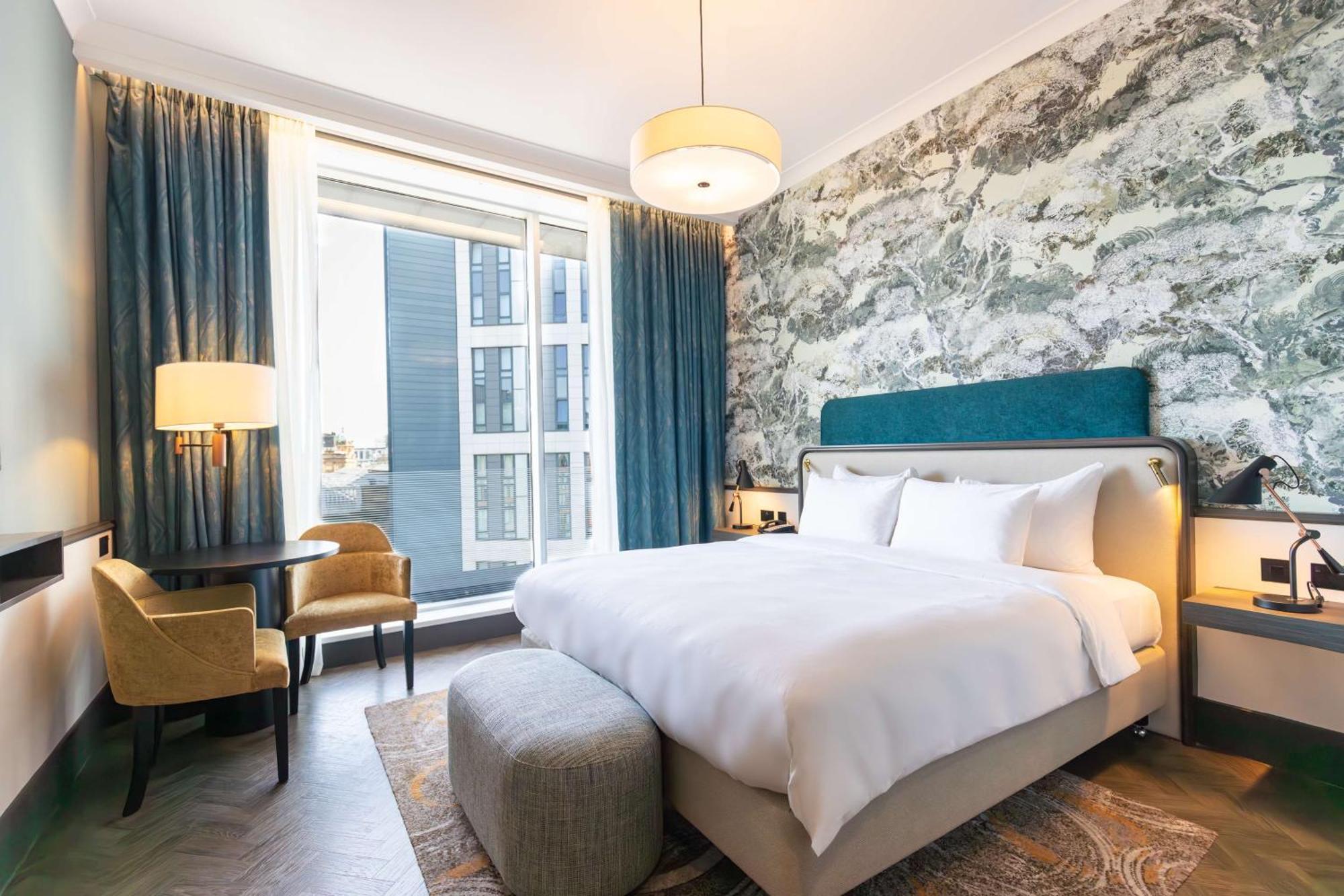 Radisson Blu Hotel, 4* Glasgow