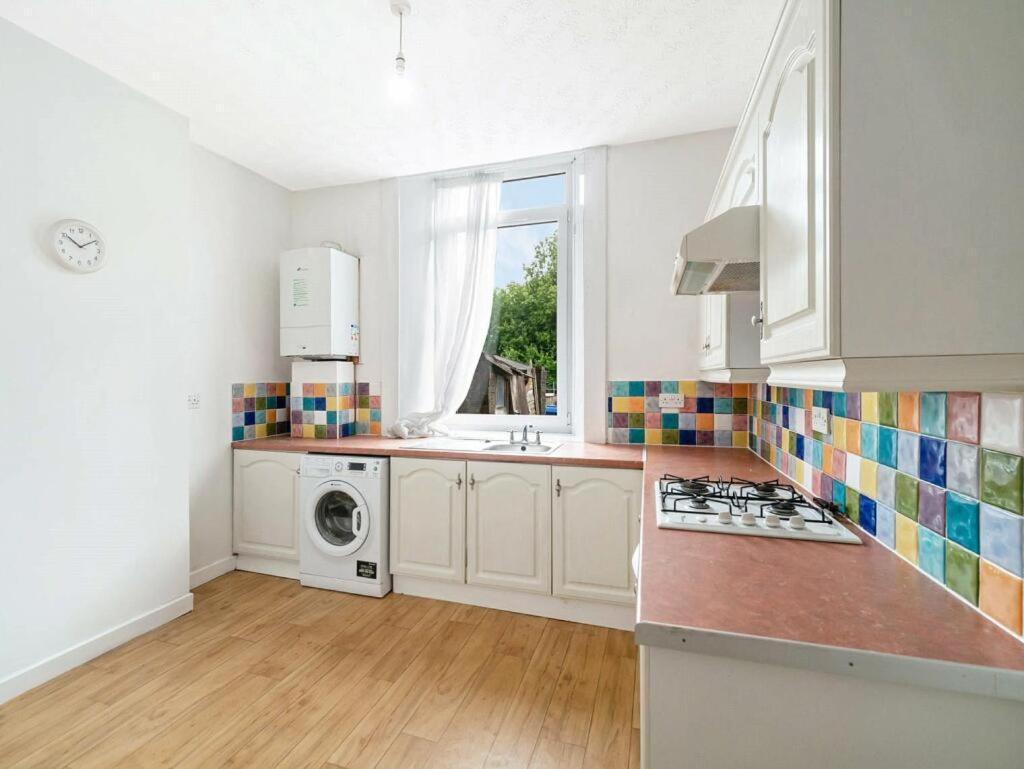 Road Apartment Glasgow