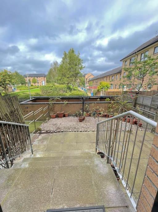 Holiday home The Naburn - 3 Bed House With Free Parking & Close To Centre Glasgow