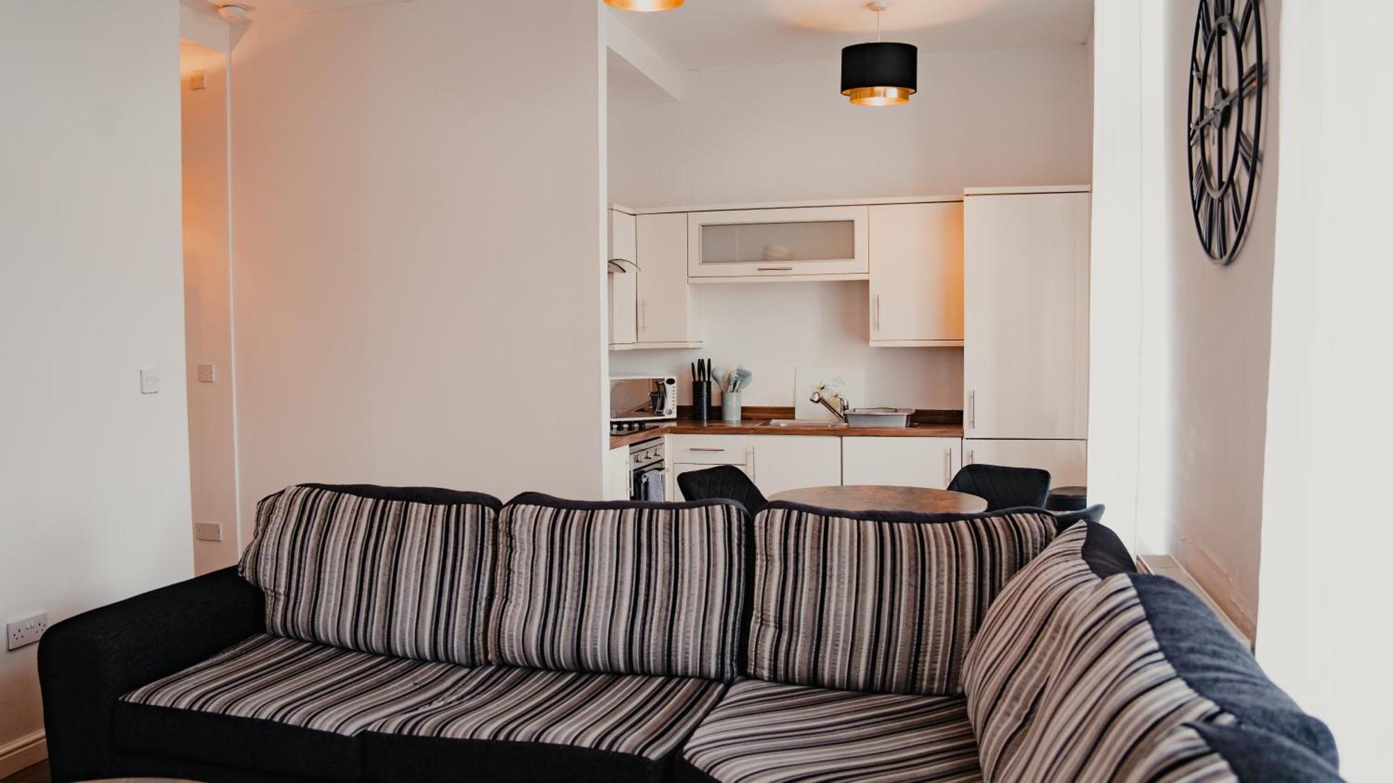 Royal Chambers Serviced Apartment *
