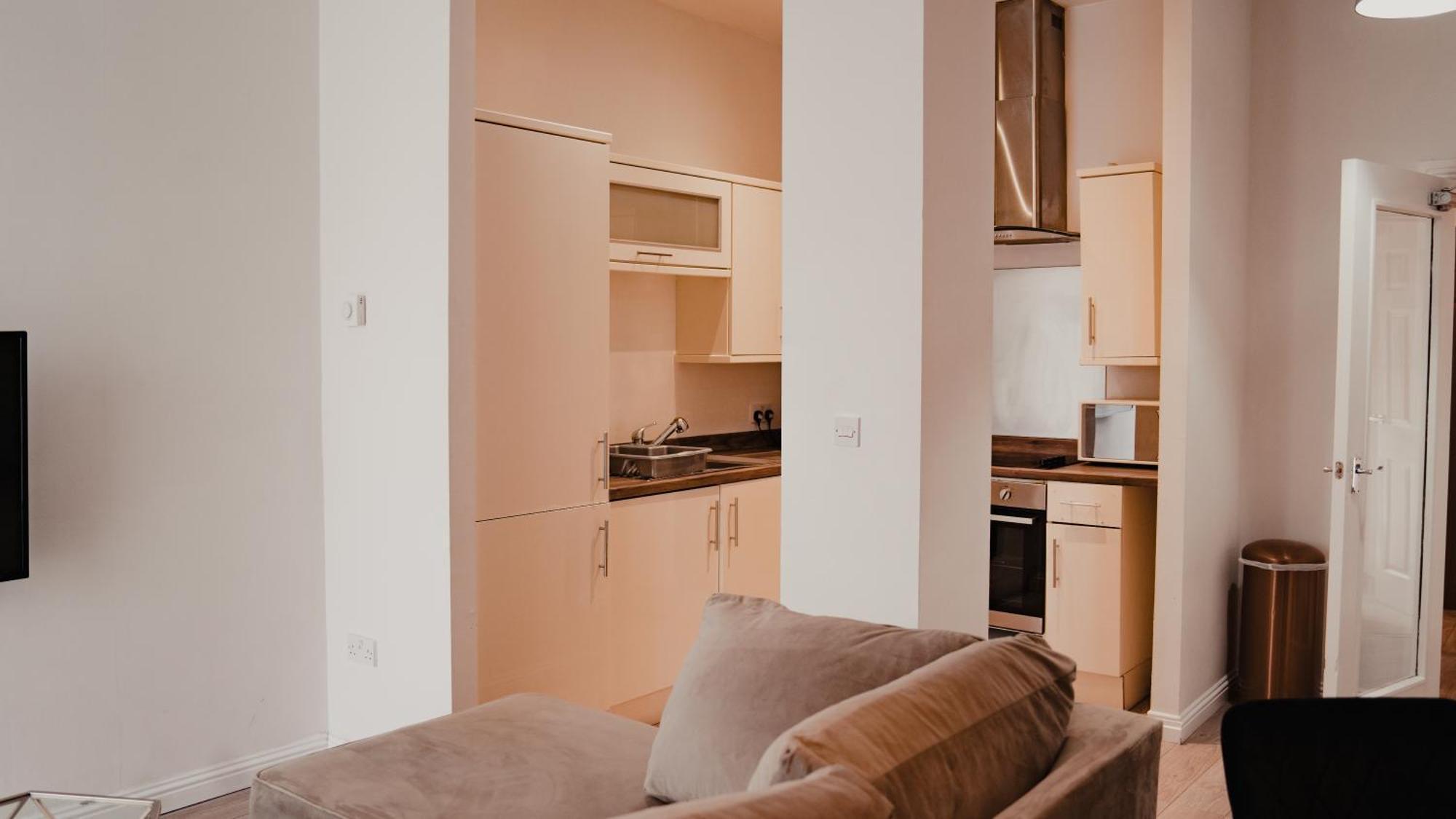 Royal Chambers Serviced Apartment *