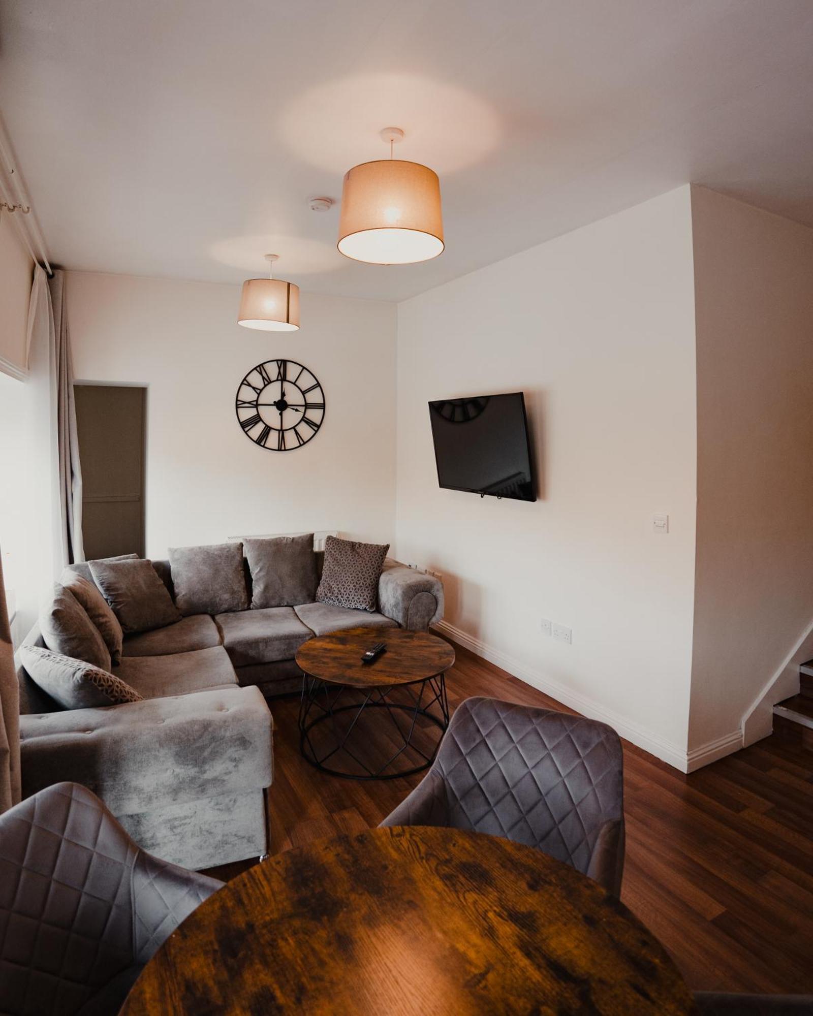 Royal Chambers Serviced Apartment *