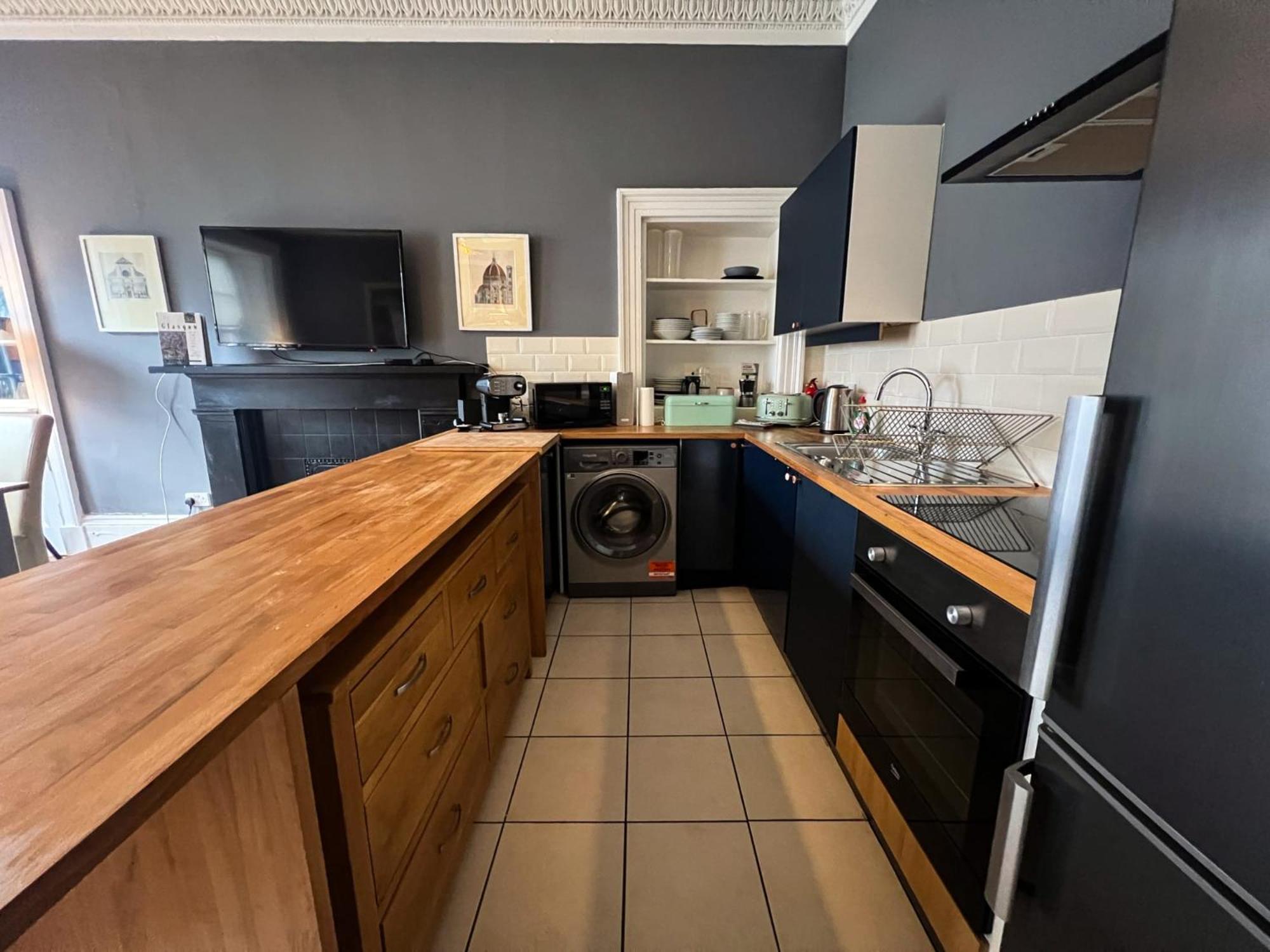 Garnethill Charm 3 Bed Flat Glasgow