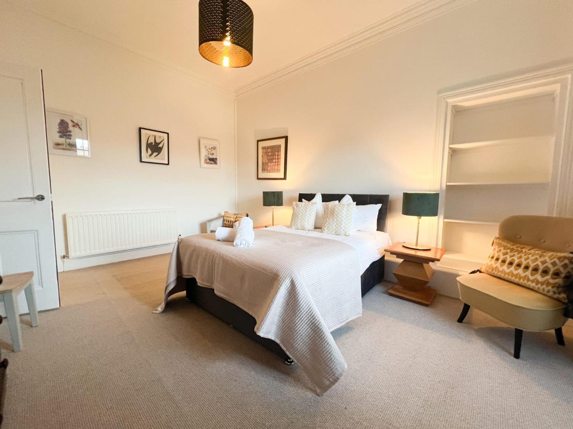Apartment Garnethill Charm 3 Bed Flat *