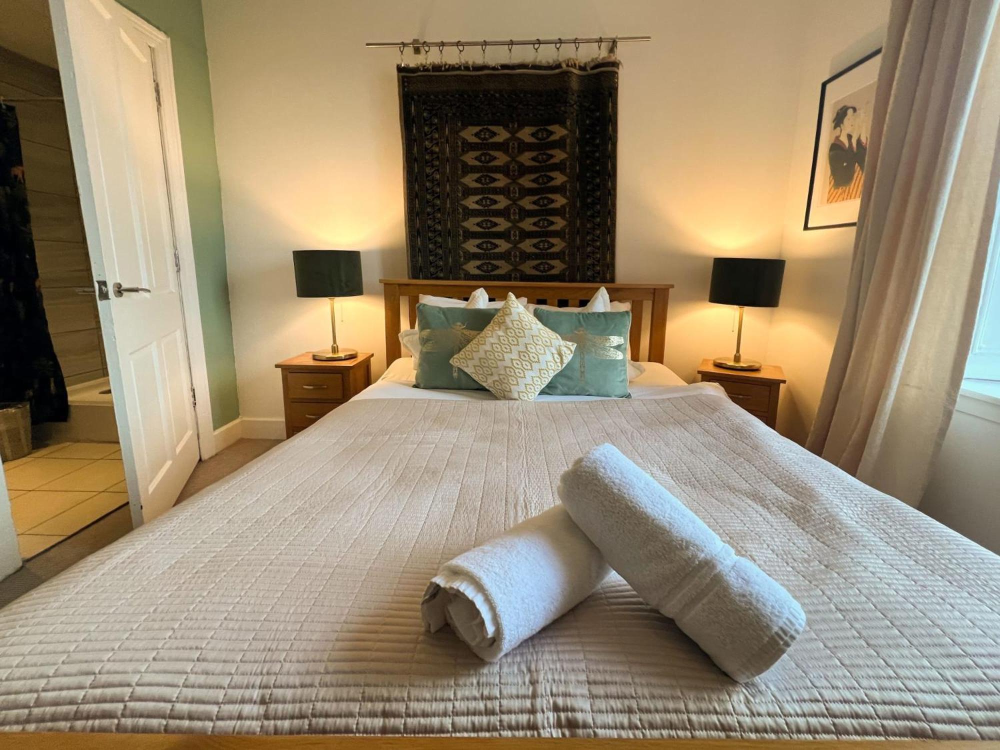 Apartment Garnethill Charm 3 Bed Flat *