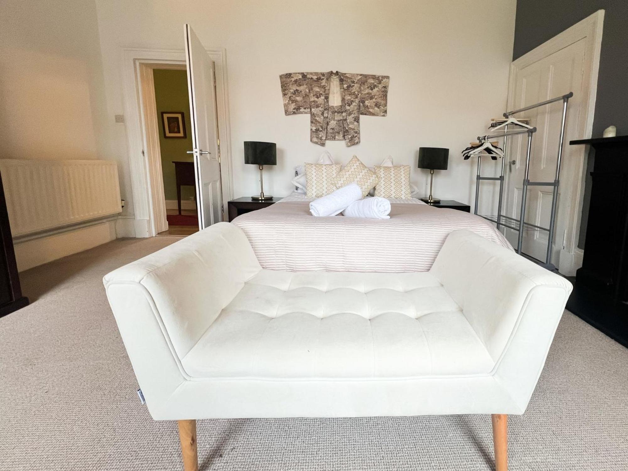 Garnethill Charm 3 Bed Flat Glasgow