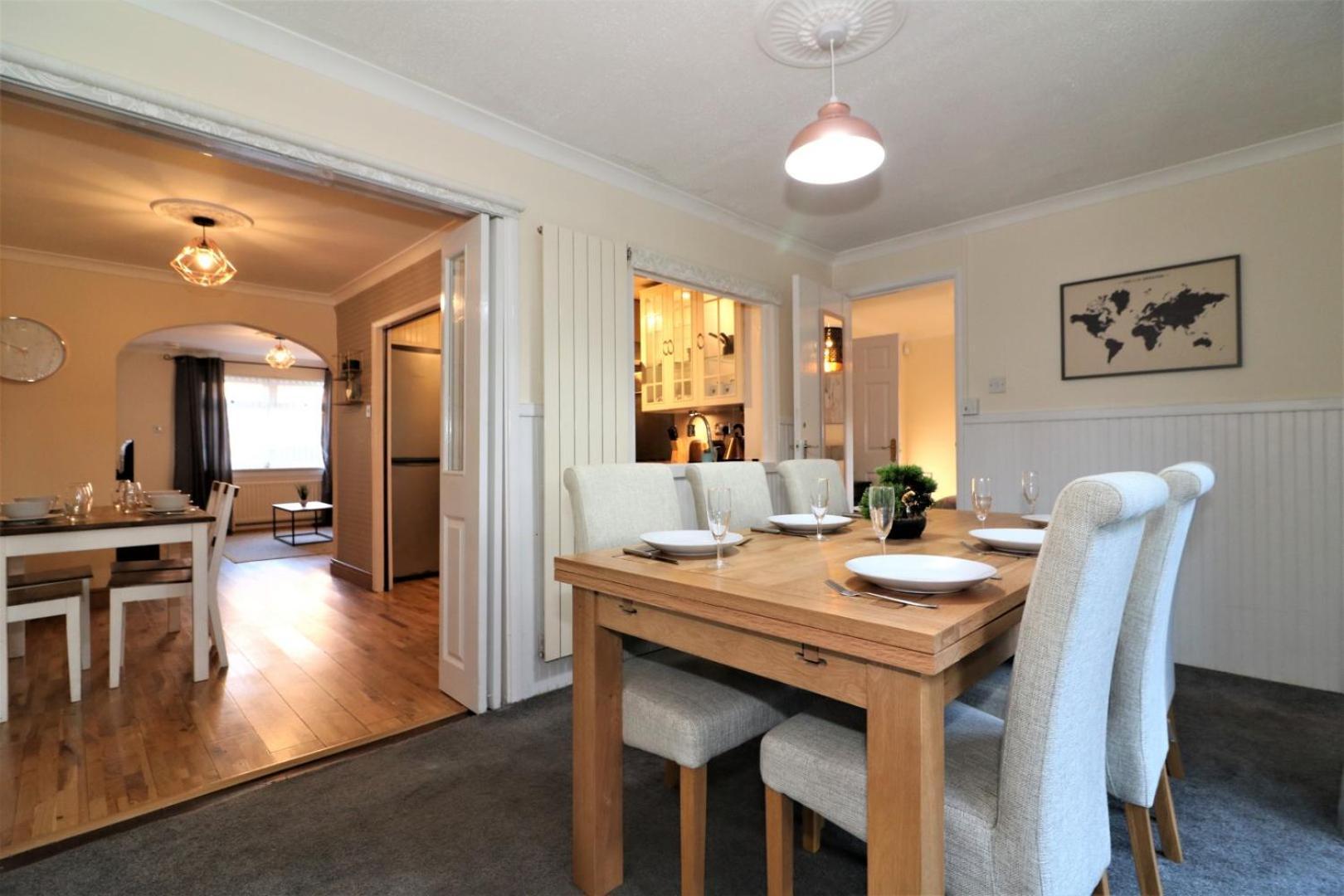 Signature - Shield House Apartment Glasgow
