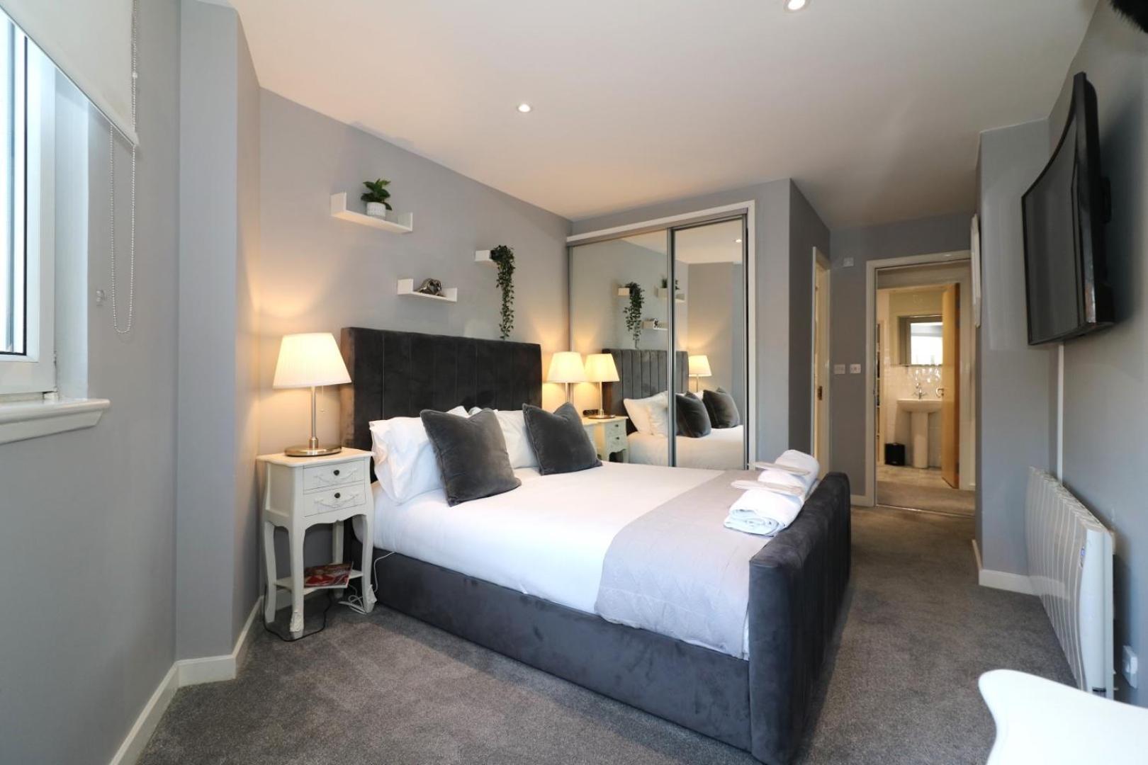 Glas-go 2 Bedroom 3 Min Walk To Secc Hydro Free Parking Onsite * Glasgow