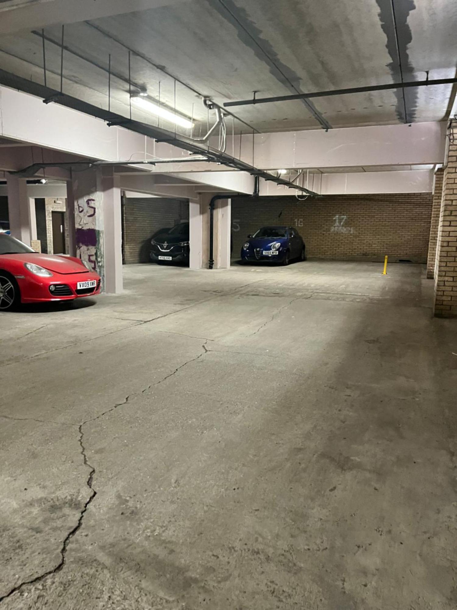 Apartment 2 Bedroom At Secc Hydro Free Parking Glasgow
