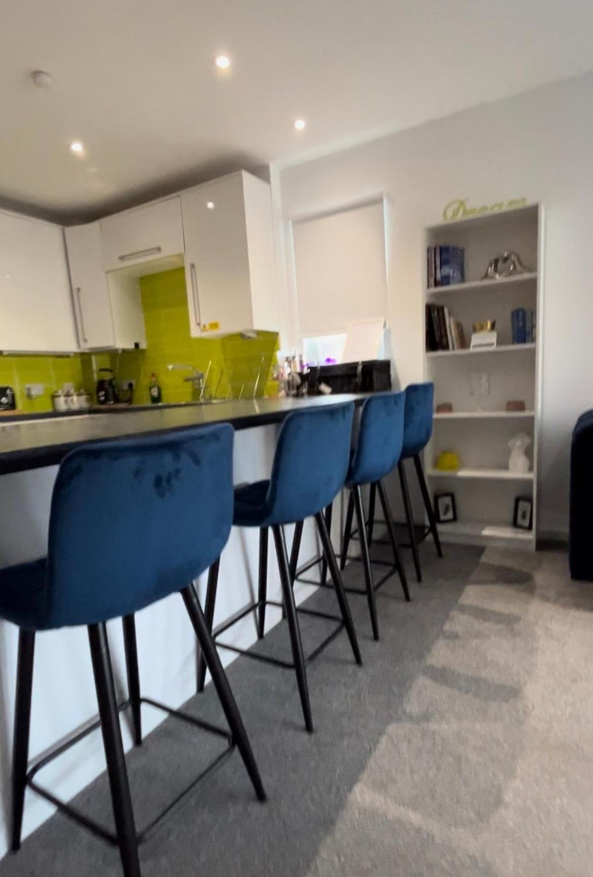 Glas-go 2 Bedroom 3 Min Walk To Secc Hydro Free Parking Onsite Glasgow