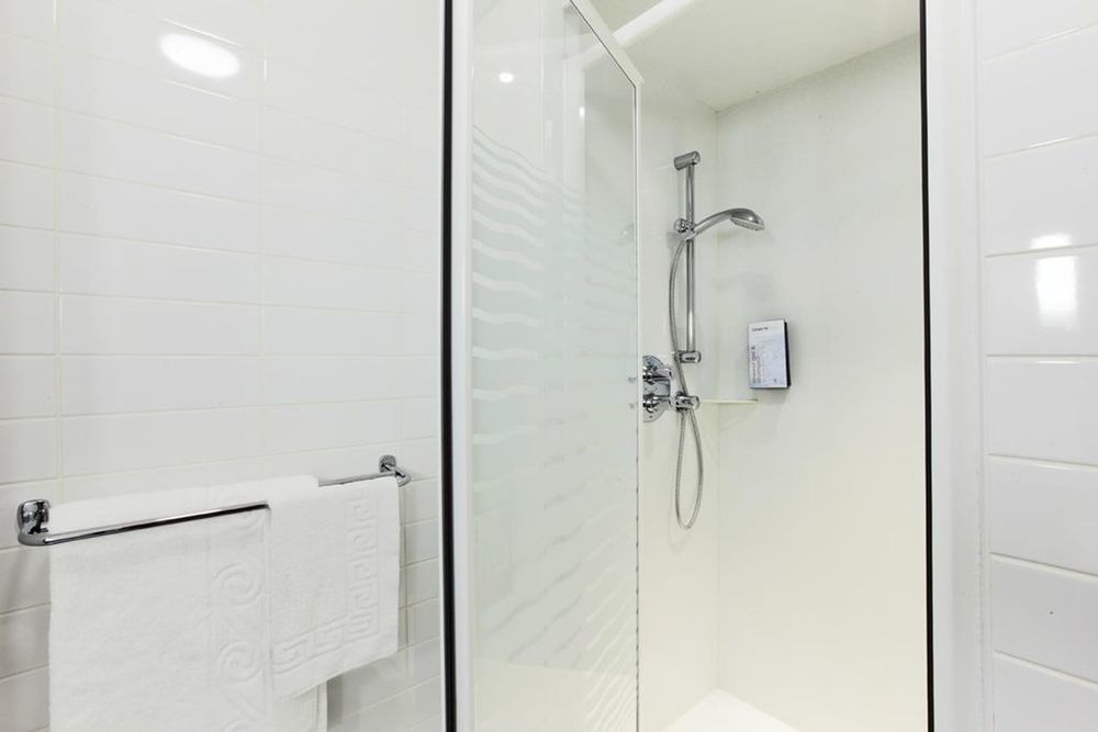 Hotel Premier Braehead 3*