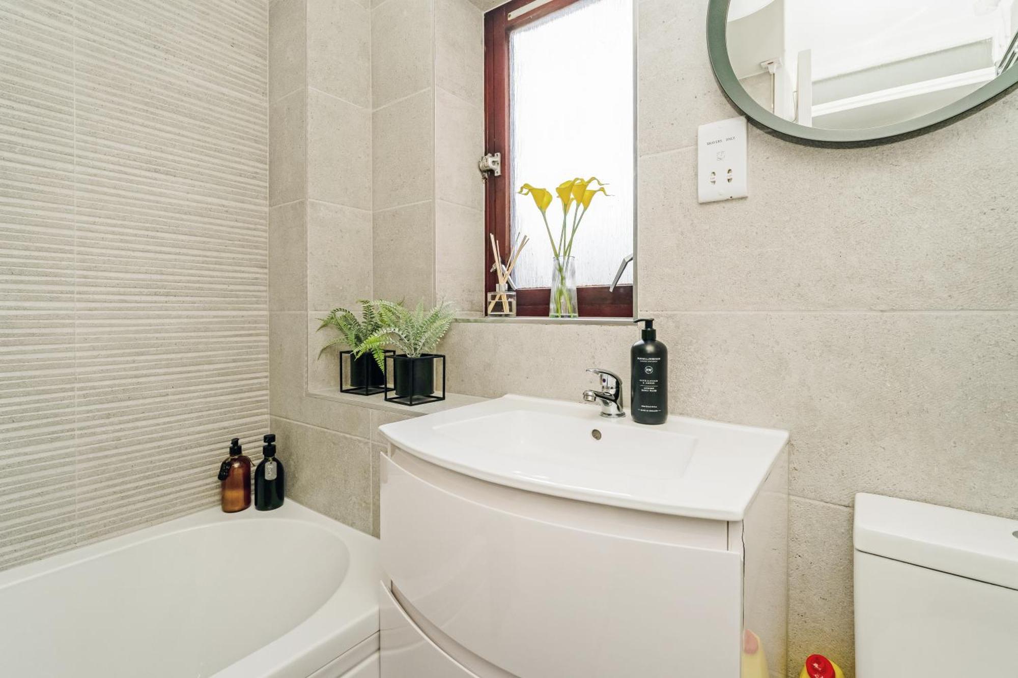 The Merchants Gem - 2bed & Free Parking Glasgow
