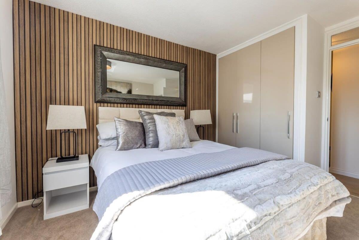 Stunning Centre 1 Bed With Free Parking Apartment Glasgow