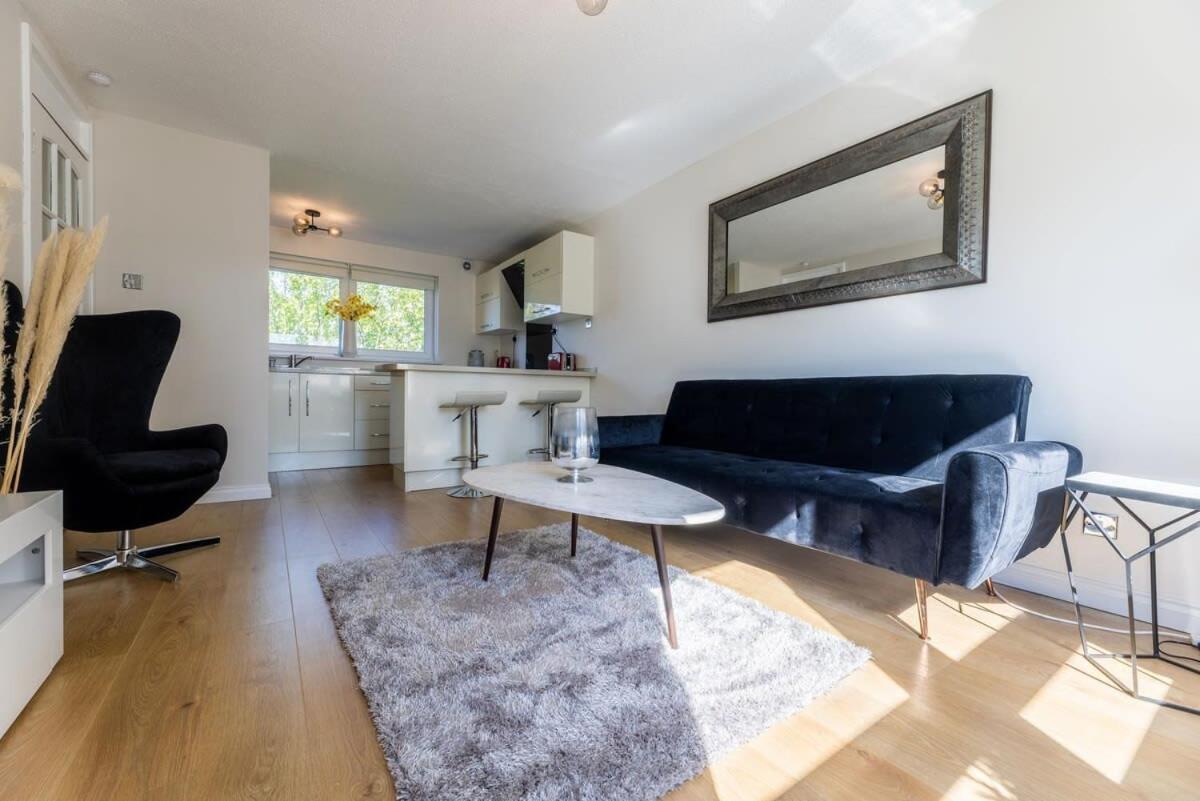 Stunning Centre 1 Bed With Free Parking Glasgow